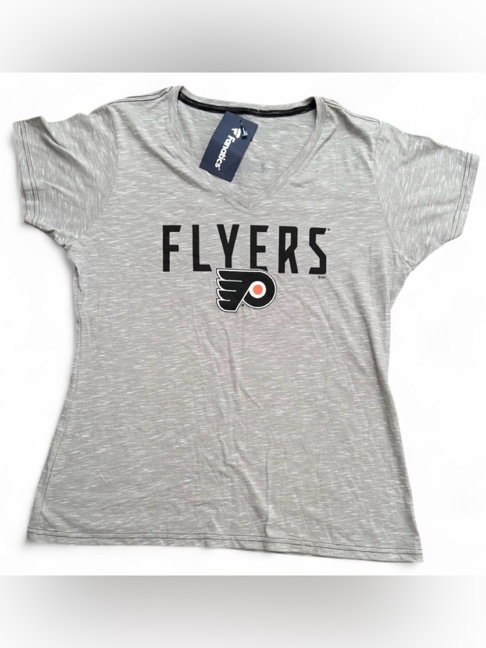 Women’s Philadelphia Flyers Gray V-Neck Tee. Large